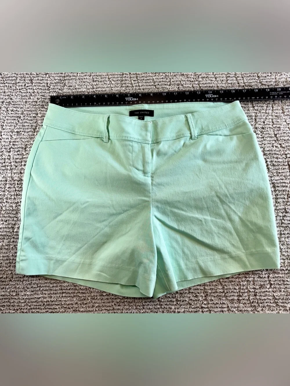 The Limited short are